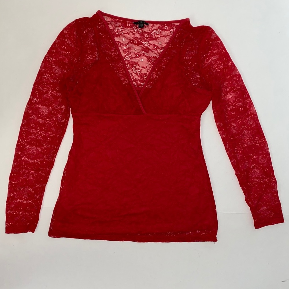 Red lace shirt women’s size M ❤️GUESS Brand